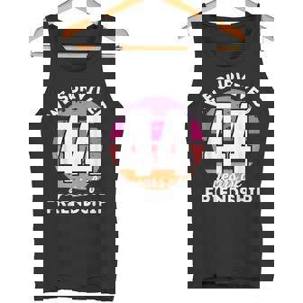 Celebrating 44 Years Of Friendship 面白いグループマッチング タンクトップ - Kawaiitshirt