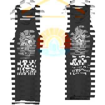 Salt Baking Queen Retro Kitchen Baking Tank Top | Mazezy