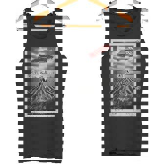 Turkey Selfie UFO Alien Surprised Meme Thanksgiving Tank Top | Mazezy