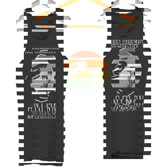 Never Underestimate An Old Man WHO Plays DISC Golf Meme Tank Top Tank Top | Mazezy