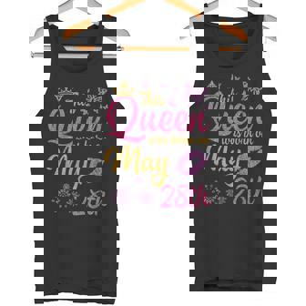 この女王は5月28日に生まれました。お誕生日おめでとうママ、叔母 タンクトップ - Kawaiitshirt