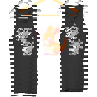 カンガルー かわいい ラケット スポーツ テニス プレイ 動物 キャラクター キュート タンクトップ - Kawaiitshirt
