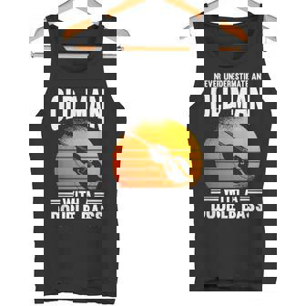 コントラバスの老人を過小評価しないでください タンクトップ - Kawaiitshirt