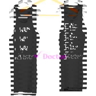 ミス・ミセス・ドクター タンクトップ - Kawaiitshirt