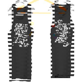 レトログルーヴィー。人生でフローリスが多すぎることはありません。 タンクトップ - Kawaiitshirt