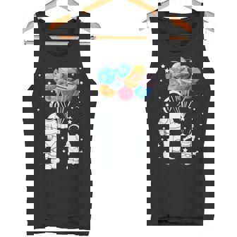 宇宙飛行士 宇宙飛行士 面白い宇宙小人太陽系 天文学 タンクトップ - Kawaiitshirt