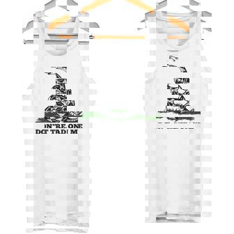 Don't Tread On Me 2Nd Amendment 愛国心が強いノベルティアイテム タンクトップ - Kawaiitshirt