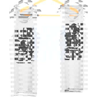 I Love London、クールでレトロなロンドンのファッショングラフィックデザイン。 タンクトップ - Kawaiitshirt