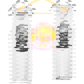 エレガントなウイスキーの夕日 タンクトップ - Kawaiitshirt