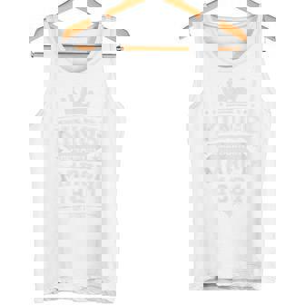 キングスは1961年3月生まれ65歳の誕生日 男性 男の子 タンクトップ - Kawaiitshirt