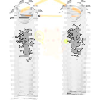 テニスをする猫。かわいいスポーツ猫。 タンクトップ - Kawaiitshirt
