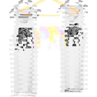 象のシルエット、かわいいボヘミアンデザイン。 タンクトップ - Kawaiitshirt