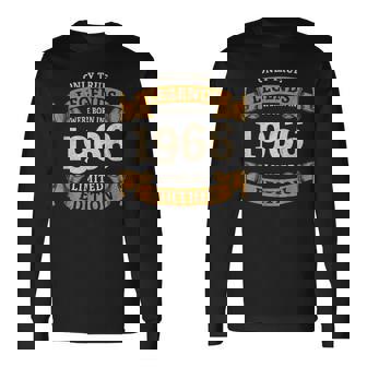 60歳の誕生日 還暦 真のレジェンドは1966年生まれ 長袖Tシャツ - Kawaiitshirt