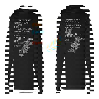 Feather Native American Heritage Listen To Wind It Talksフェザー ネイティブアメリカンヘリ 長袖Tシャツ - Kawaiitshirt