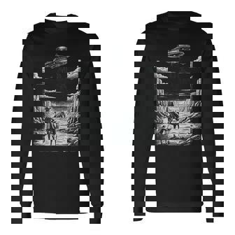 Lone Cowboy Watching Ufo 空飛ぶ円盤 キャニオン 長袖Tシャツ - Kawaiitshirt