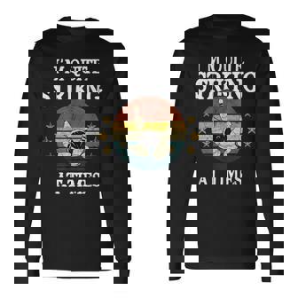 ボウリング私はかなり印象的です面白いビンテージボウラーダジャレ 長袖Tシャツ - Kawaiitshirt