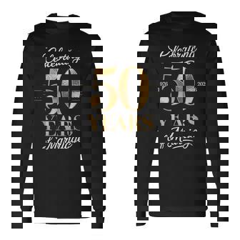 結婚 50 周年を祝う 1976 年 2026 年のゴールデン デザイン 長袖Tシャツ - Kawaiitshirt