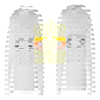 レジェンドが引退した2026年 おかしな退職祝い 長袖Tシャツ - Kawaiitshirt