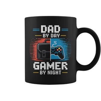 Dad By Day Gamer By Night Cool Festa Del Papà Papà Festa Del Papà Tazze - Novitaregali