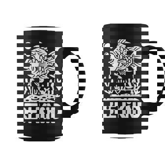 Be Kind Fish 学校教師の初日おめでとう コーヒーマグ - Kawaiitshirt