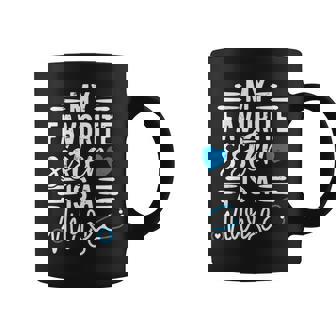 Mi Hermana Favorita Es Una Enfermera Rn Hermano De Una Enfermera Hermana Manga Larga Taza de café - Regaloses