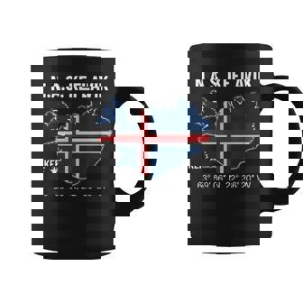 Nas Keflavik アイスランド コーヒーマグ - Kawaiitshirt
