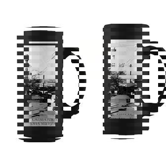 Yokohama Yamashita Pier 1966年3月 モノクローム写真 コーヒーマグ - Kawaiitshirt