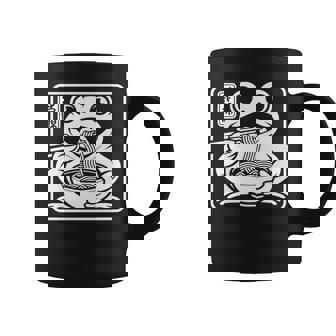 おもしろい 不機嫌そうなカエル ラーメン かわいい 水墨画 日本語 長袖tシャツ コーヒーマグ - Kawaiitshirt