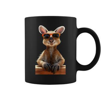 サングラスをかけたカンガルー オーストラリア アウトバック かわいい カンガルー コーヒーマグ - Kawaiitshirt