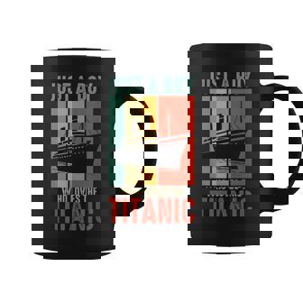 タイタニックボーイラブズ タイタニック ボーイズ タイタニック ボーイズ キッズ ユース コーヒーマグ - Kawaiitshirt