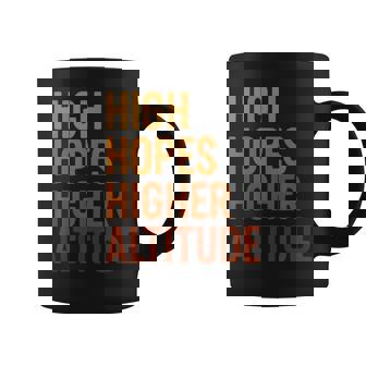 ハイ・ホープス 高地、楽しいインスピレーションロケット打ち上げ コーヒーマグ - Kawaiitshirt