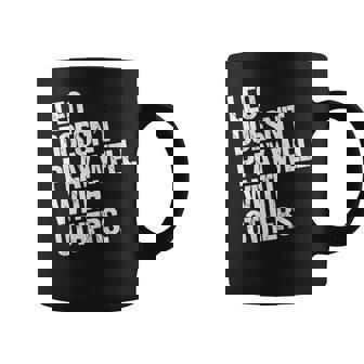 レオは他の人とうまく遊ばない 面白い皮肉 長袖tシャツ コーヒーマグ - Kawaiitshirt