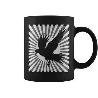 レトロなカラスの美学 日本の旭日旗 黒カラス コーヒーマグ - Kawaiitshirt