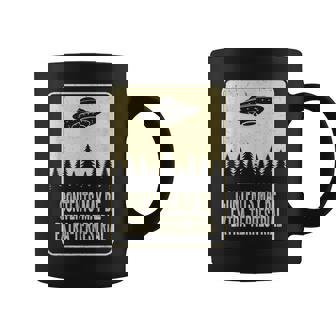 中身は地球外ufo 月曜日 宇宙人宇宙 コーヒーマグ - Kawaiitshirt