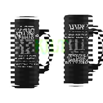 メンズ 面白いタータンスカート キルトの言葉 男性用 コーヒーマグ - Kawaiitshirt