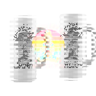 Eff Youee Kay Why Oh You レトロ サンセット タトゥーガール ヨガ コーヒーマグ - Kawaiitshirt