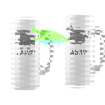 【バックプリント・背中側】楽して行こうワニ（Lacusite）スケボー【変なデザイン屋さん】ブランド パロディ 面白い コーヒーマグ - Kawaiitshirt