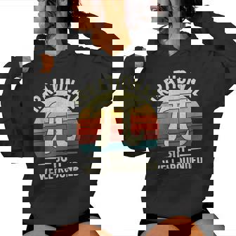 Vintage Irrational But Well Rounded Pi Day Nerd Math Teacher Women Hoodie | Seseable FR