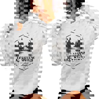 Lake Windsor Arkansas Outdoors Vintage Women's Hoodie | Mazezy