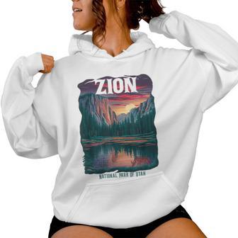 Vintage Zion National Park Utah Women Men Trail The Narrows Women's Hoodie | Mazezy