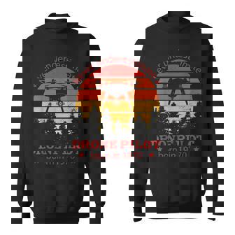 1970 年生まれのドローンパイロット、誕生日、クワドロコプター・ドローン スウェットシャツ - Kawaiitshirt