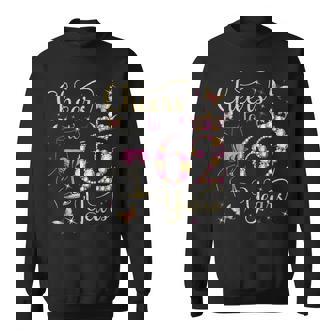 62歳、62歳の女王の誕生日、62歳の誕生日に乾杯。 スウェットシャツ - Kawaiitshirt