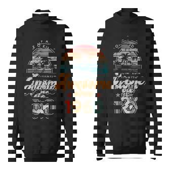 Awesomeince 1960 パームツリー 66歳の誕生日 スウェットシャツ - Kawaiitshirt