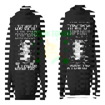 Christmas That's What I Do I Drink Eggnog An I Know Things Sweatshirt | Mazezy