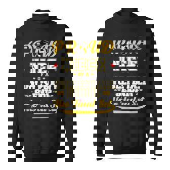 Cool Family '26 Graduation Volleyball Player Niece Sweatshirt Unisex | Mazezy