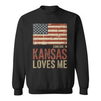 Drapeau Américainomeone In Kansas Loves Me Sweater e - Cadeauxyz