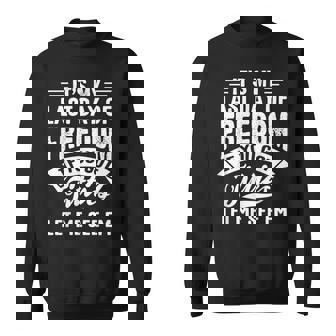 Got Titties バチェラーパーティー スタッグ グルーム ギャグ メンズ ファニー スウェットシャツ - Kawaiitshirt