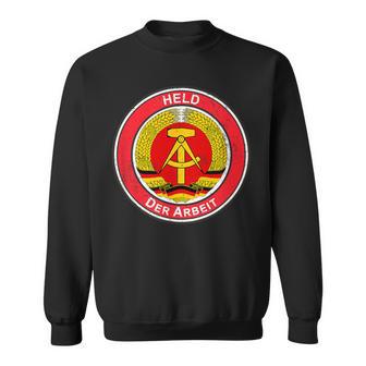 Held Der Arbeit Orden Abzeichen Ostalgie Ddr Sweatshirt - Seseable