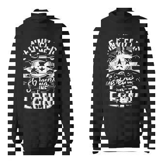 Je Neieillis Pas Je Deviens Une Légende Idée Cadeau Homme Sweater e - Cadeauxyz