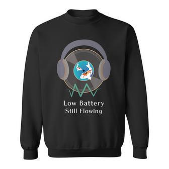 Low Batterytill Flowing 錦鯉 音楽 ヘッドホン 和風 低電力 共感 デザイン スウェットシャツ - Kawaiitshirt
